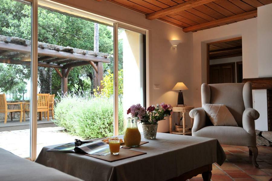 Domaine Brellinga - Tavara Villa ปอร์โต-เวคคีโอ ภายนอก รูปภาพ